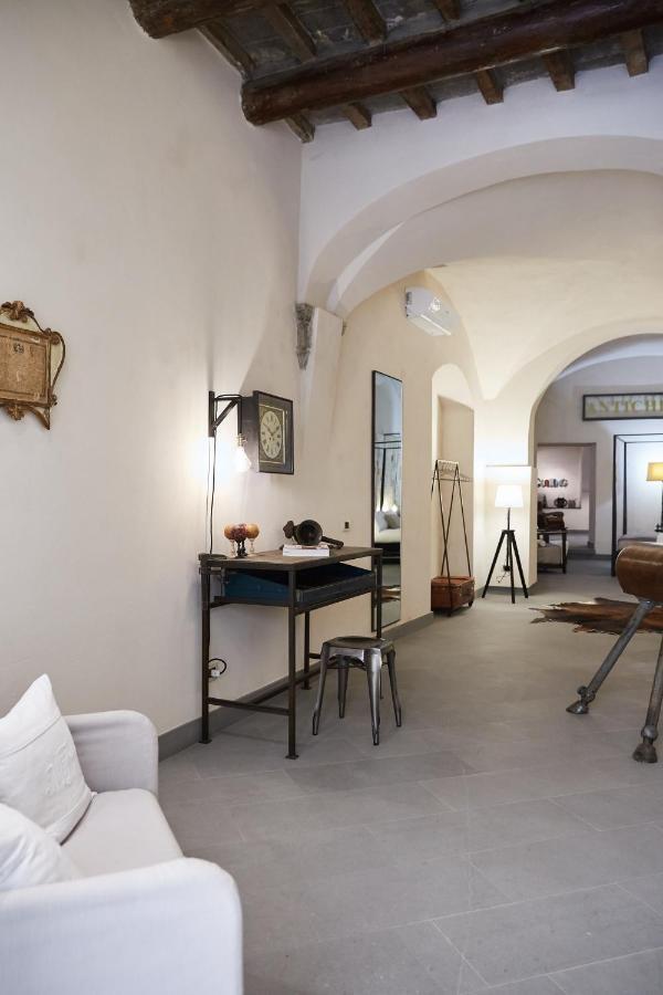 Pietraserena Arezzo Bagian luar foto