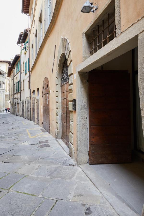 Pietraserena Arezzo Bagian luar foto